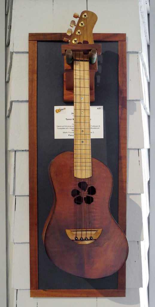 20 Jane Klassen's hibiscus theme koa tenor ukulele