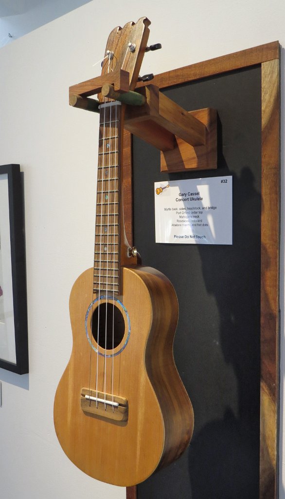 32 Gary Cassel's myrtlewood, and Port Orford concert ukulele