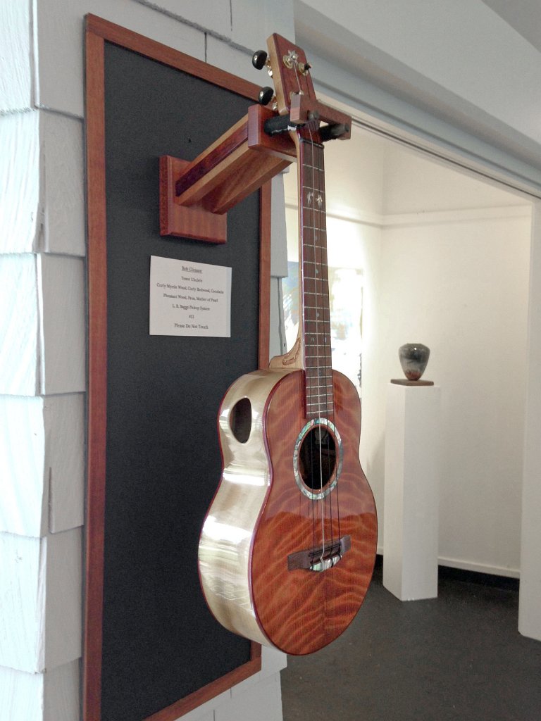 2014 Big Island Ukulele Guild exhibit 21