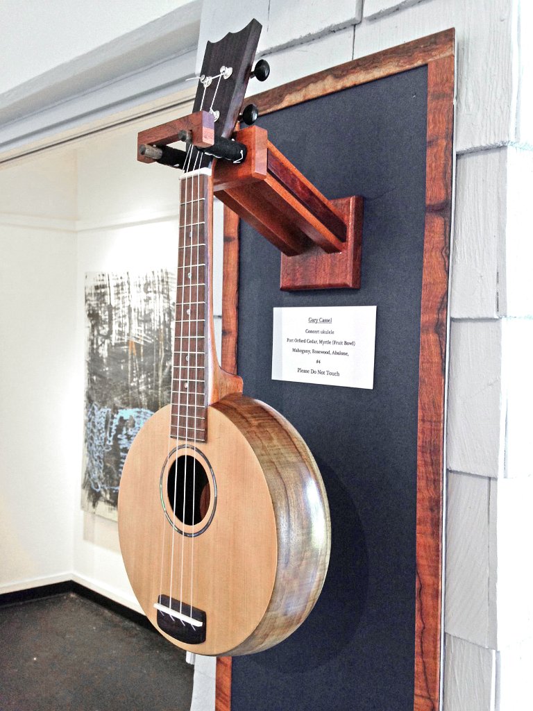 2014 Big Island Ukulele Guild exhibit 30