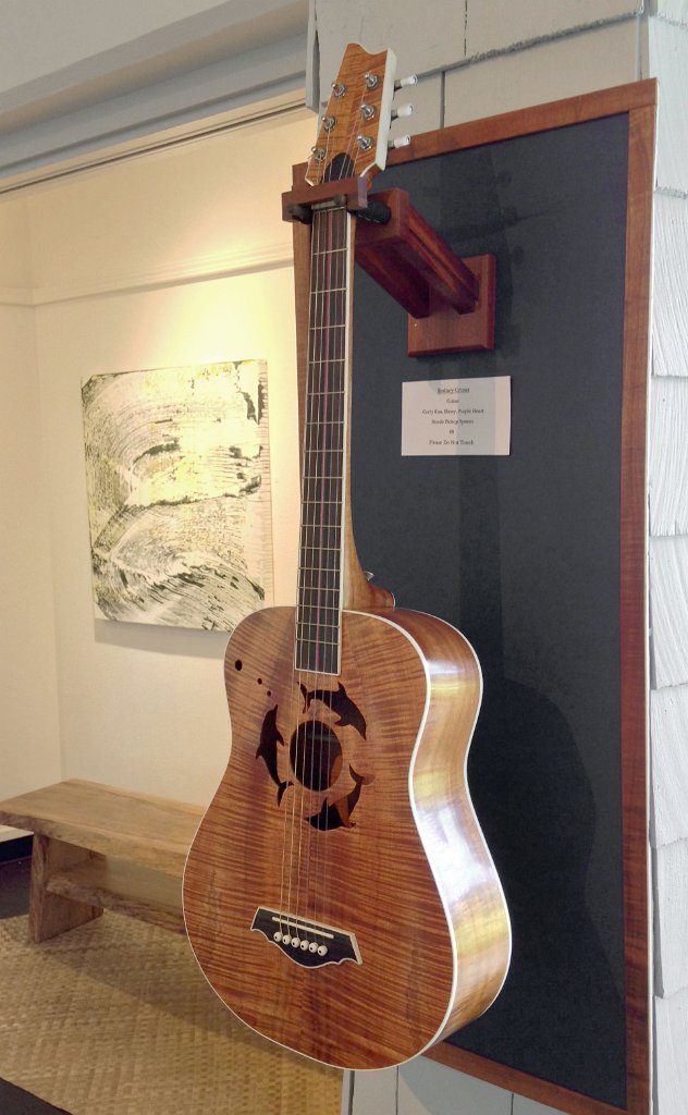 2014 Big Island Ukulele Guild exhibit 34