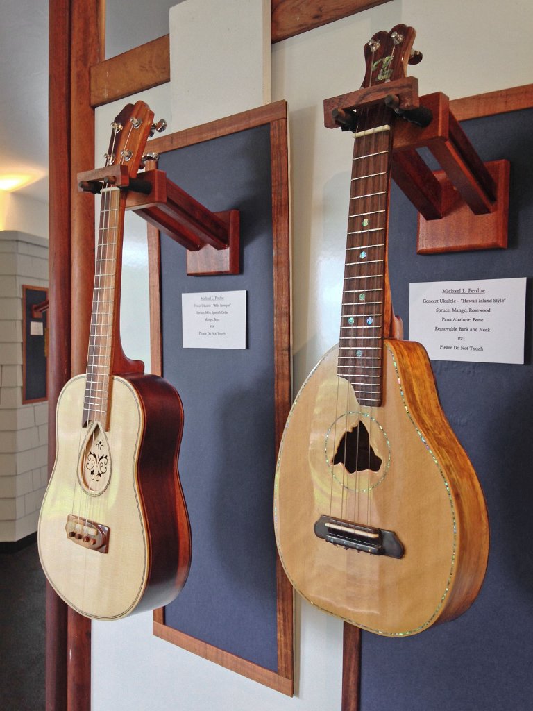 2014 Big Island Ukulele Guild exhibit 47